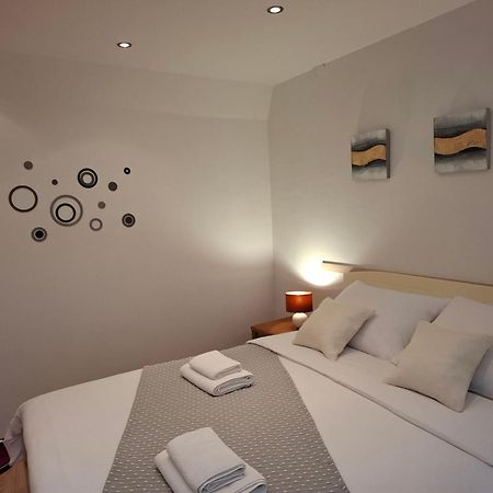 Ap Downtown Apartment Rovinj Buitenkant foto
