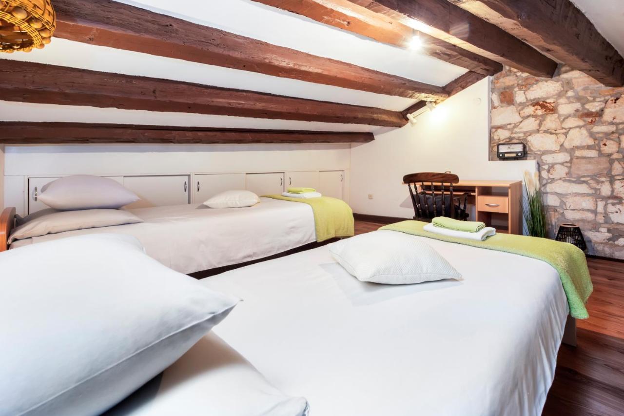 Ap Downtown Apartment Rovinj Buitenkant foto
