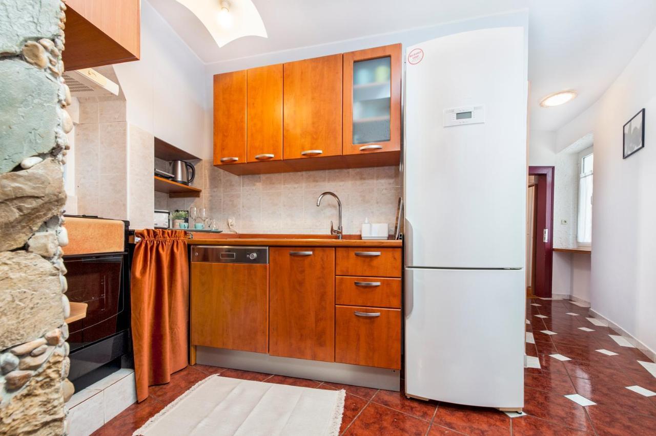 Ap Downtown Apartment Rovinj Buitenkant foto