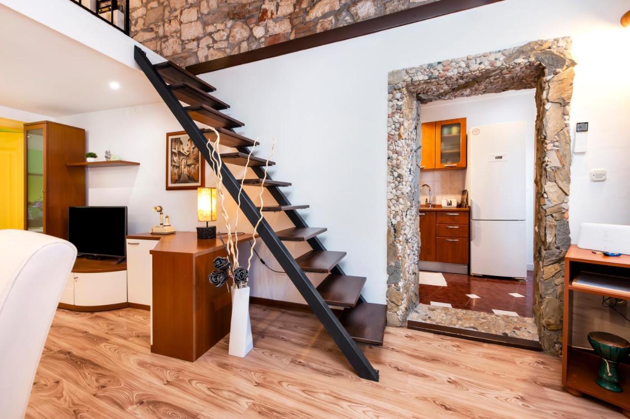 Ap Downtown Apartment Rovinj Buitenkant foto
